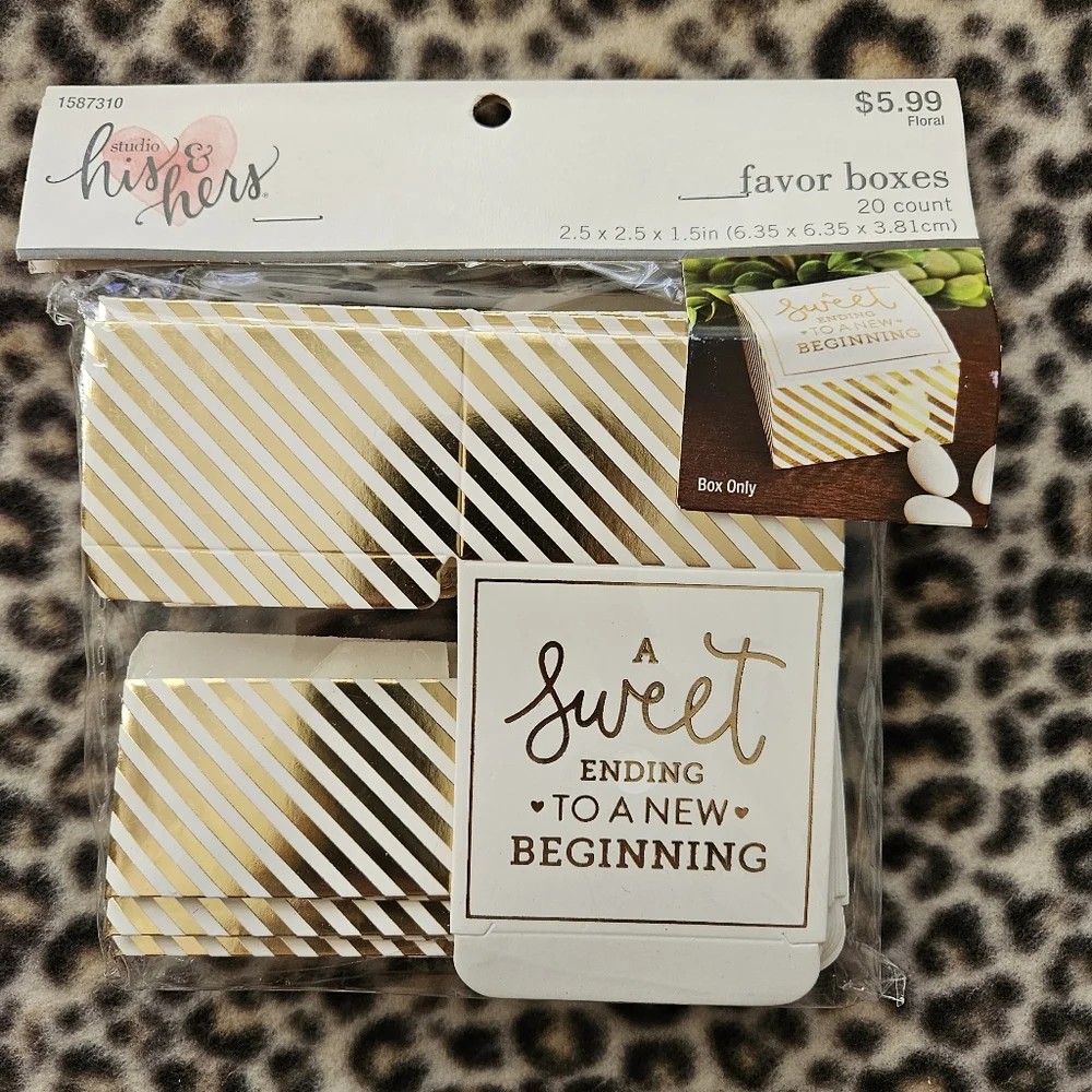 100 Gold and White Wedding Favor Candy Boxes (A Sweet Ending To A New Beginning)